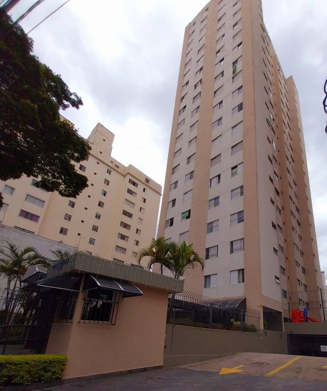 #615 - Apartamento para Venda em São Paulo - SP