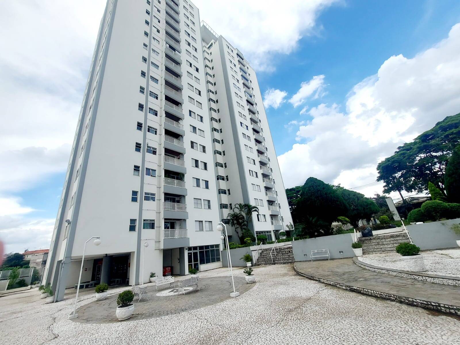 #1921 - Apartamento para Venda em São Paulo - SP