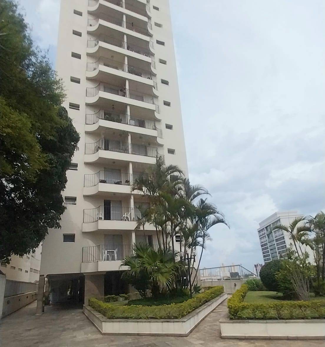 #1957 - Apartamento para Venda em São Paulo - SP