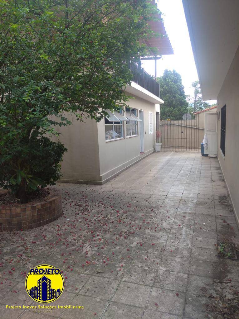 Casa, 3 quartos, 340 m² - Foto 4