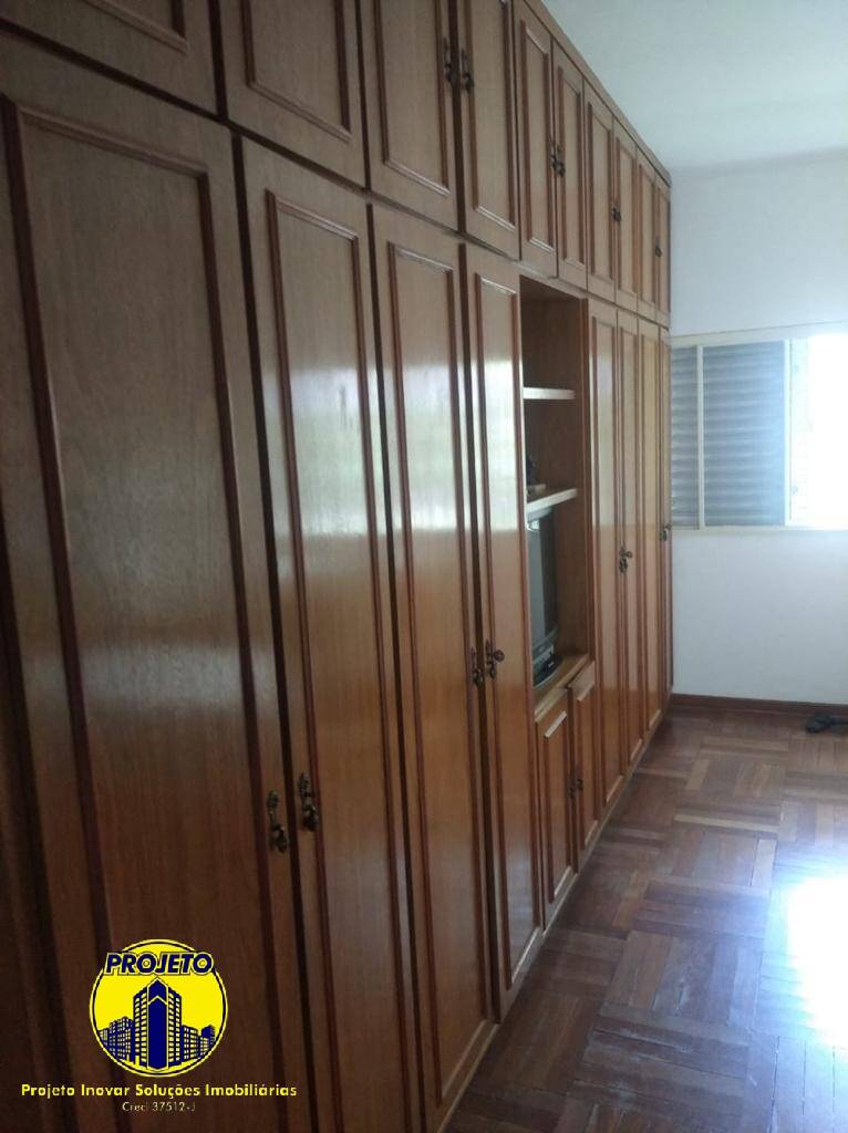 Casa, 3 quartos, 340 m² - Foto 13