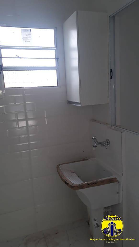 Apartamento para alugar com 1 quarto, 40m² - Foto 9