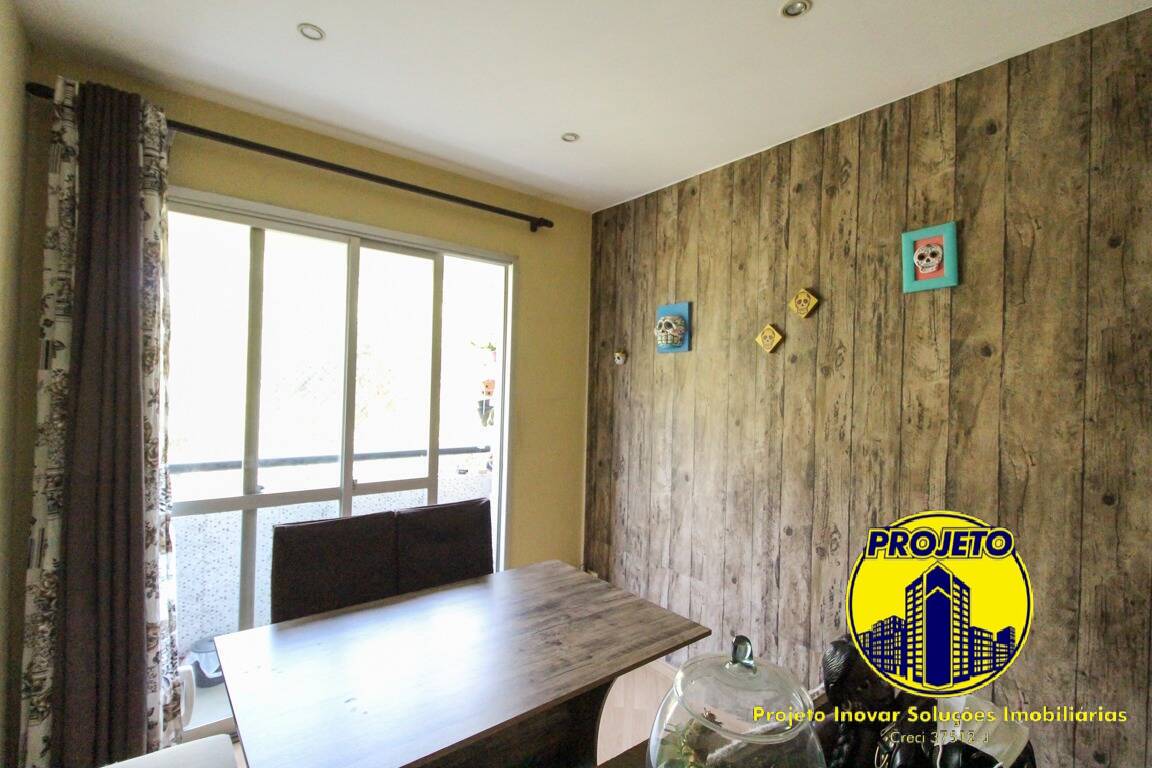 Apartamento, 3 quartos, 75 m² - Foto 2