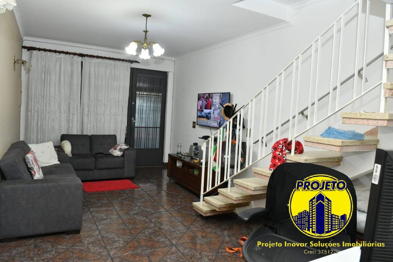 Sobrado à venda com 2 quartos, 100m² - Foto 2