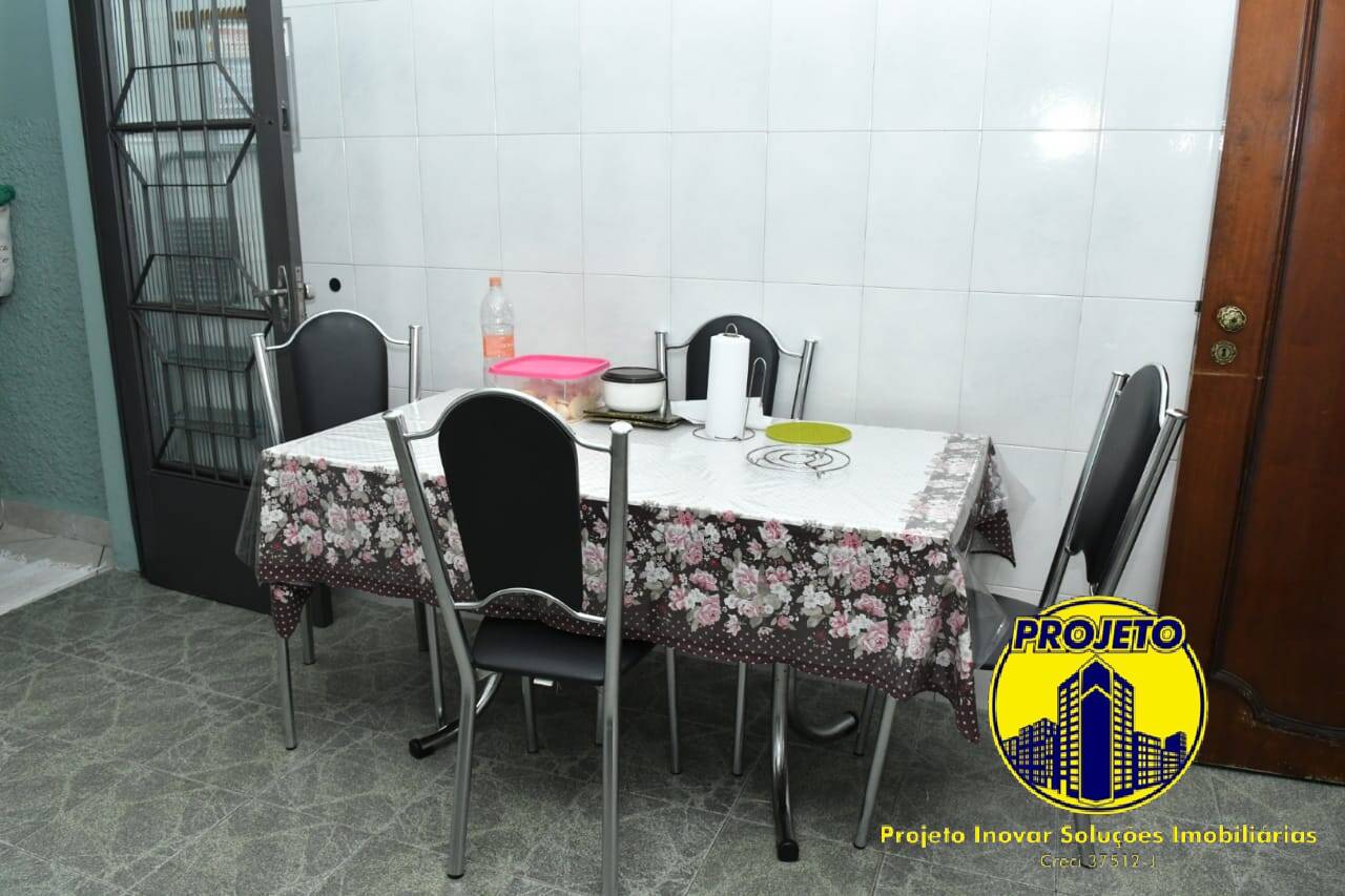 Sobrado à venda com 2 quartos, 100m² - Foto 5