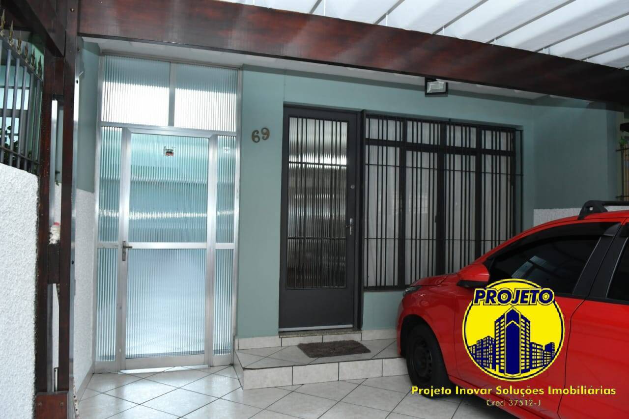 Sobrado à venda com 2 quartos, 100m² - Foto 1