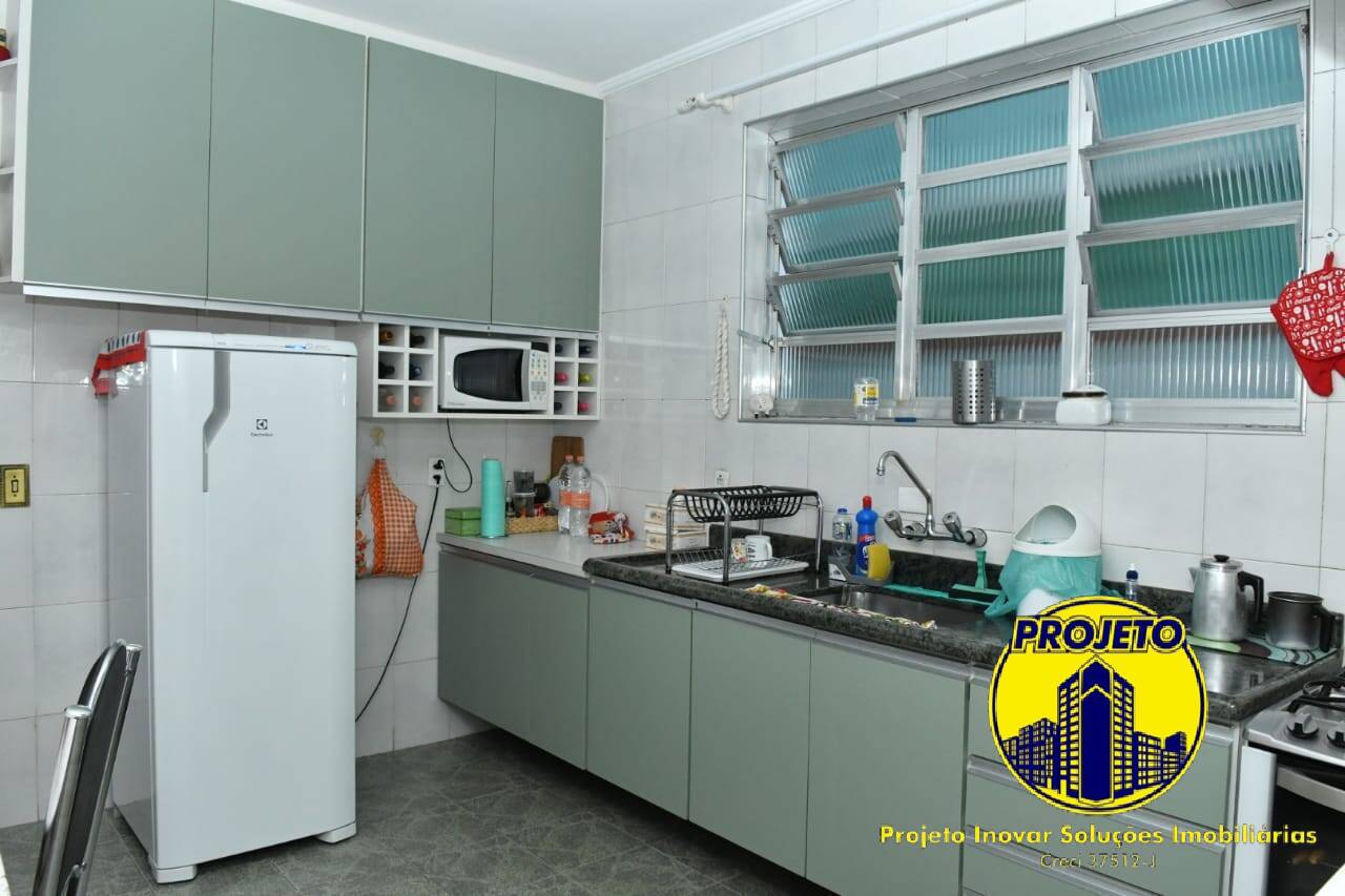 Sobrado à venda com 2 quartos, 100m² - Foto 3