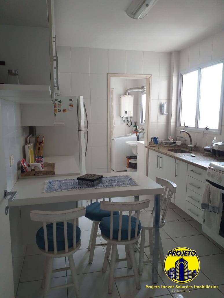Apartamento para alugar com 3 quartos, 83m² - Foto 5