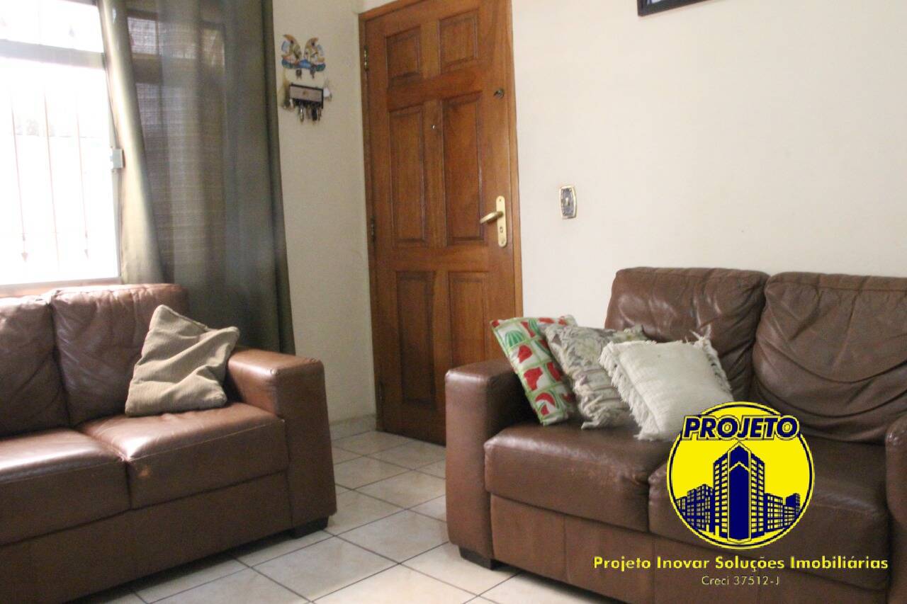 Casa, 3 quartos, 135 m² - Foto 2