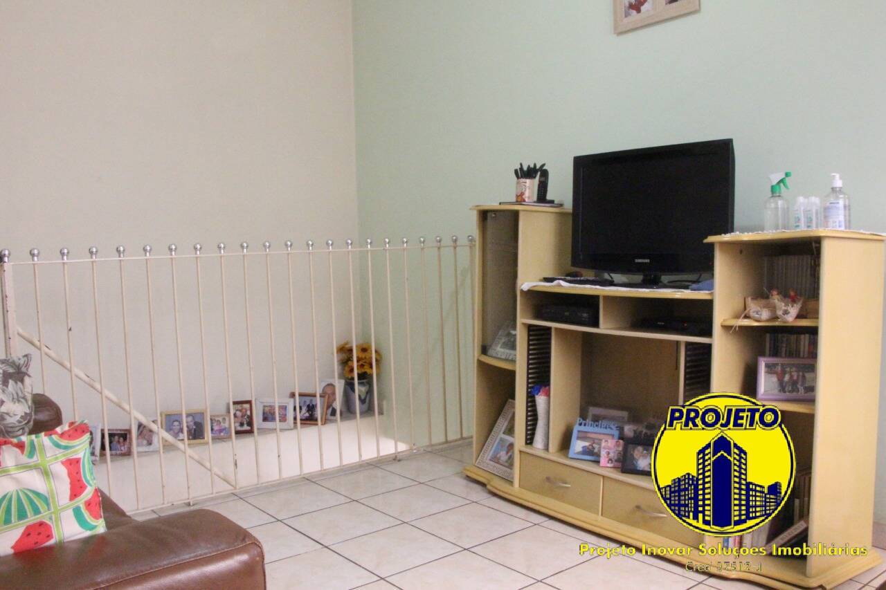 Casa, 3 quartos, 135 m² - Foto 3