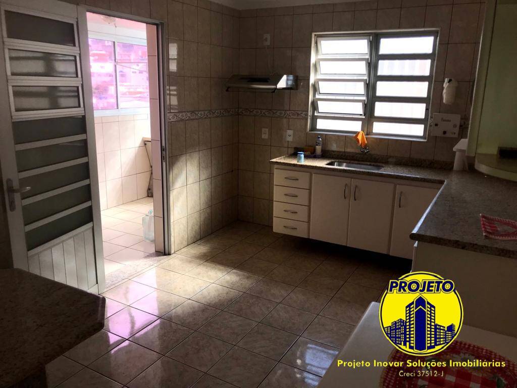 Casa, 2 quartos, 229 m² - Foto 13