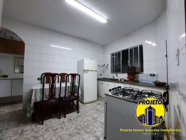 Casa, 3 quartos, 200 m² - Foto 6