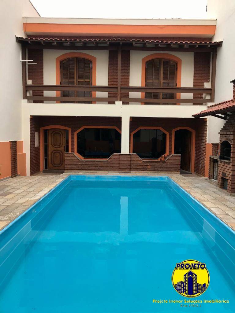 Sobrado, 4 quartos, 200 m² - Foto 1