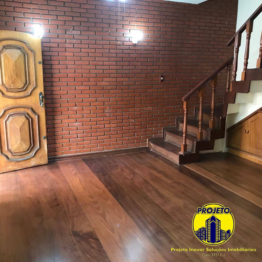 Sobrado, 4 quartos, 200 m² - Foto 2