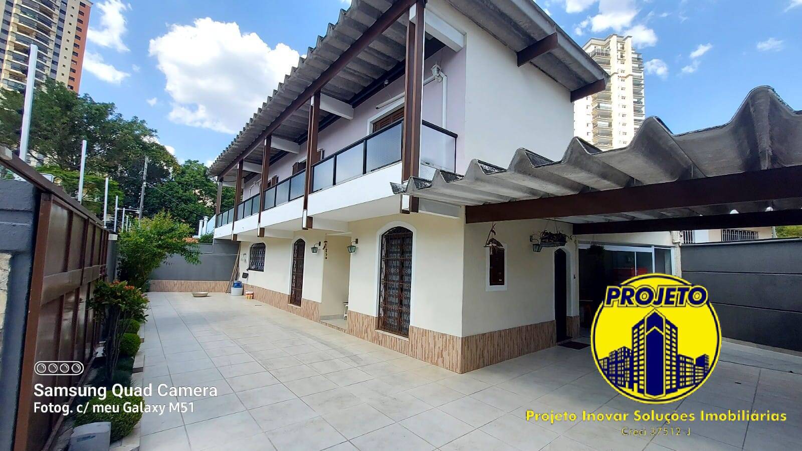 Sobrado, 3 quartos, 200 m² - Foto 1