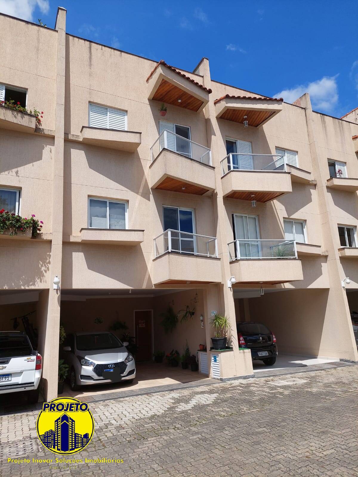 Sobrado, 2 quartos, 220 m² - Foto 1