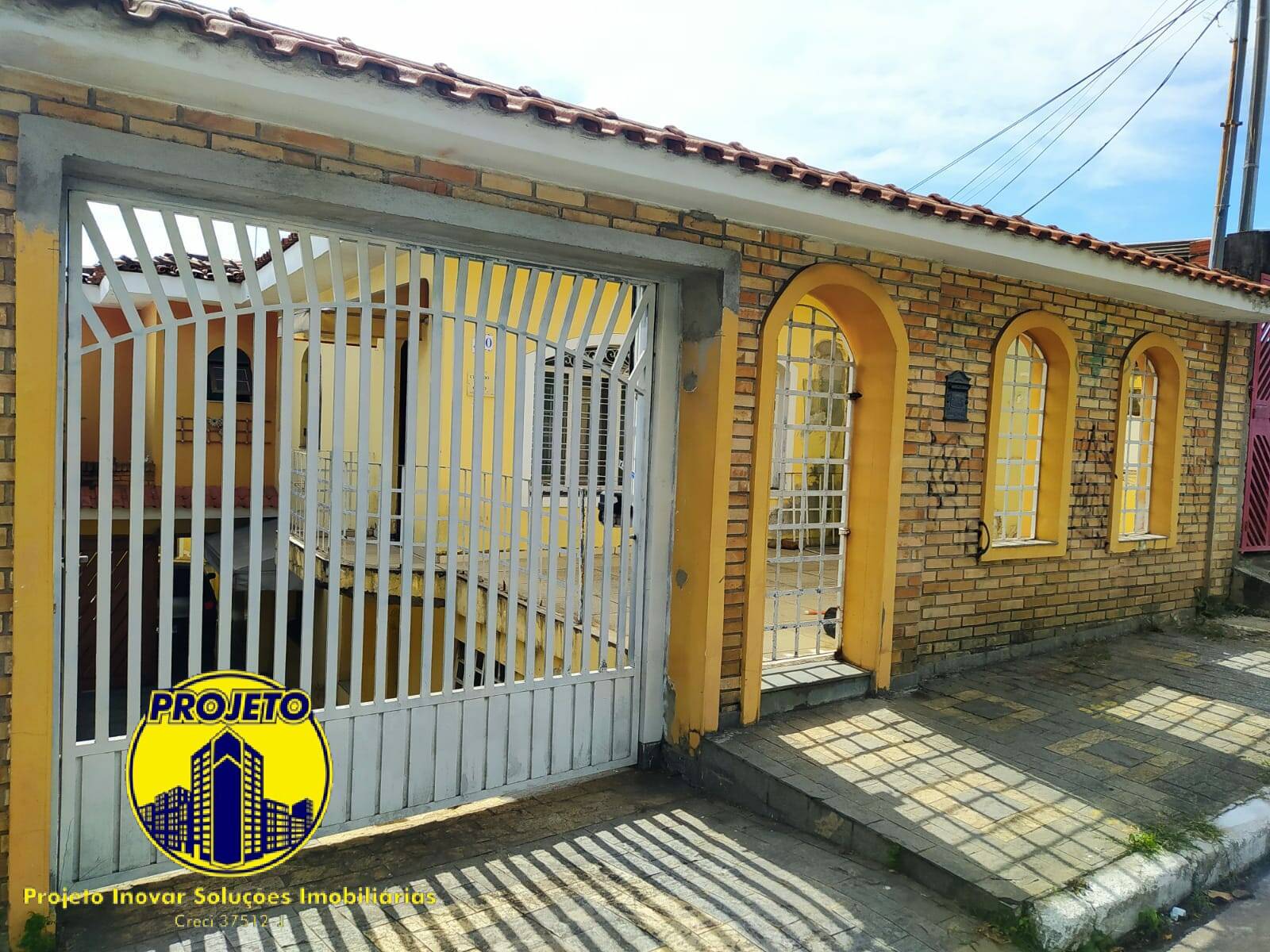 Casa, 4 quartos, 210 m² - Foto 2