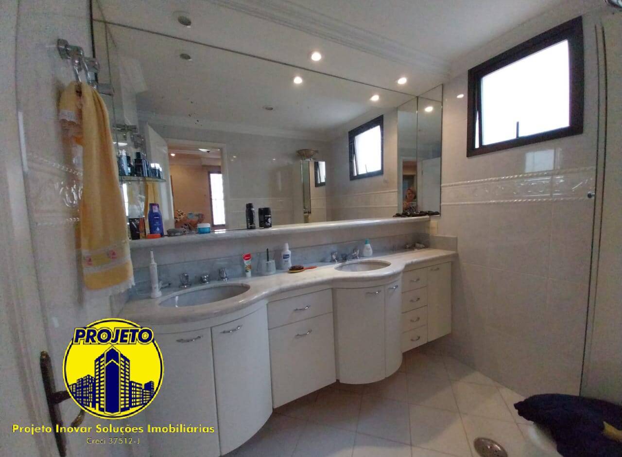 Apartamento, 3 quartos, 221 m² - Foto 21