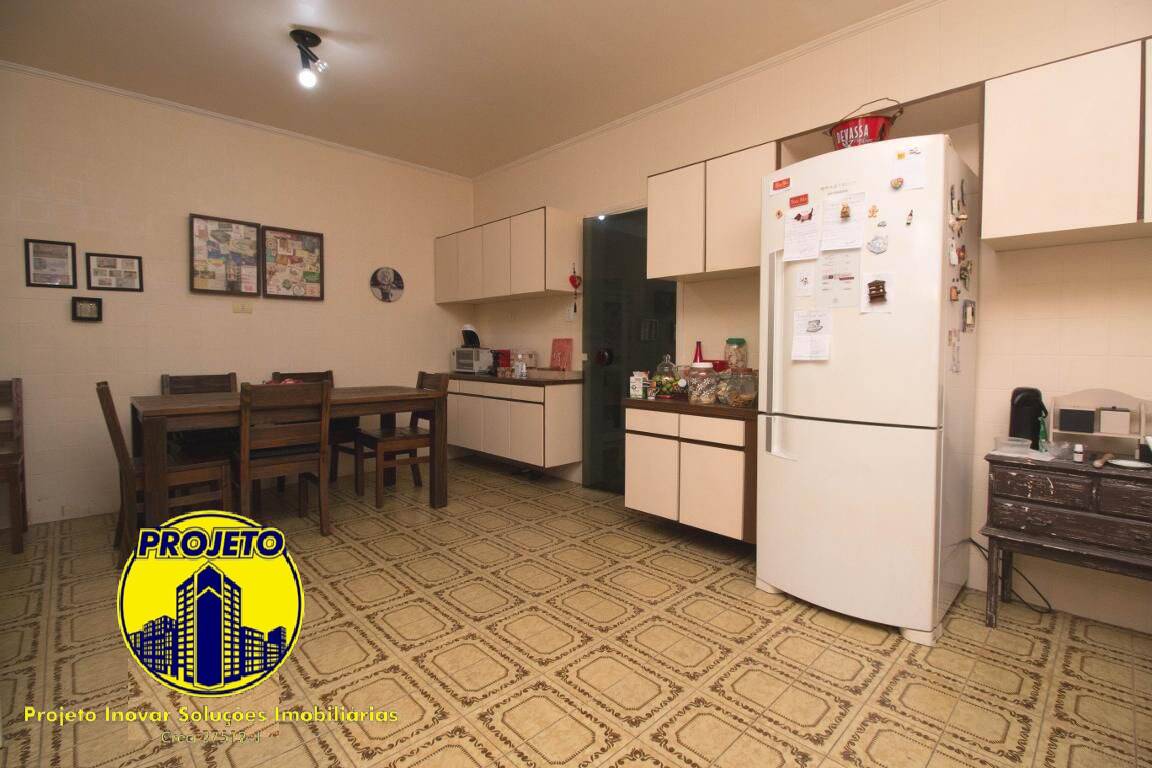 Casa, 4 quartos, 228 m² - Foto 12