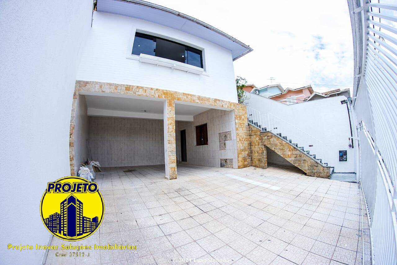 Casa, 3 quartos, 180 m² - Foto 1