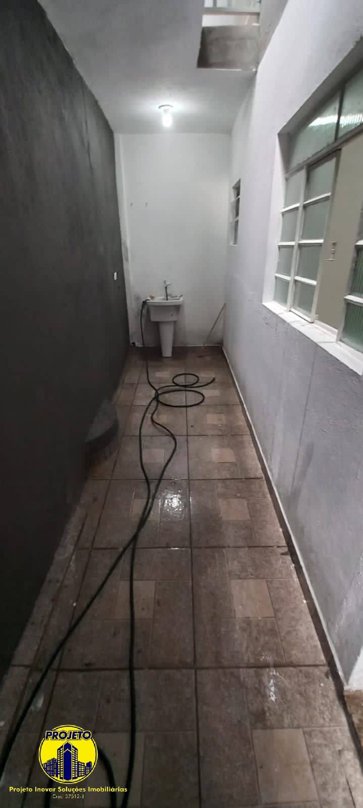 Casa, 6 quartos, 200 m² - Foto 11