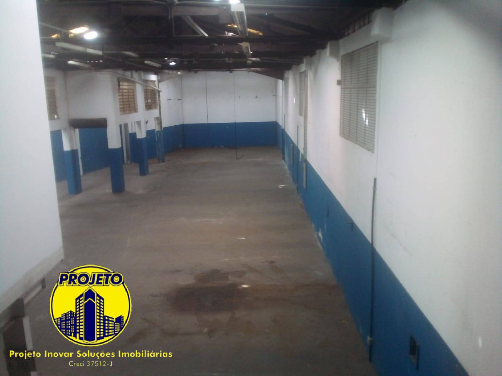 Depósito-Galpão, 745 m² - Foto 1