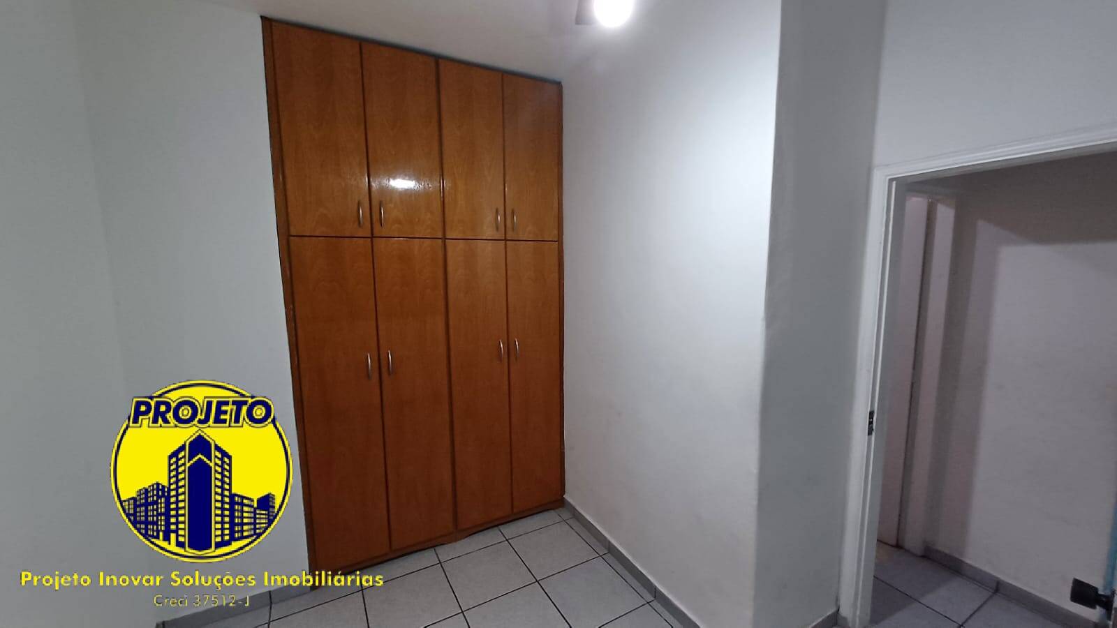 Casa, 8 quartos, 258 m² - Foto 10