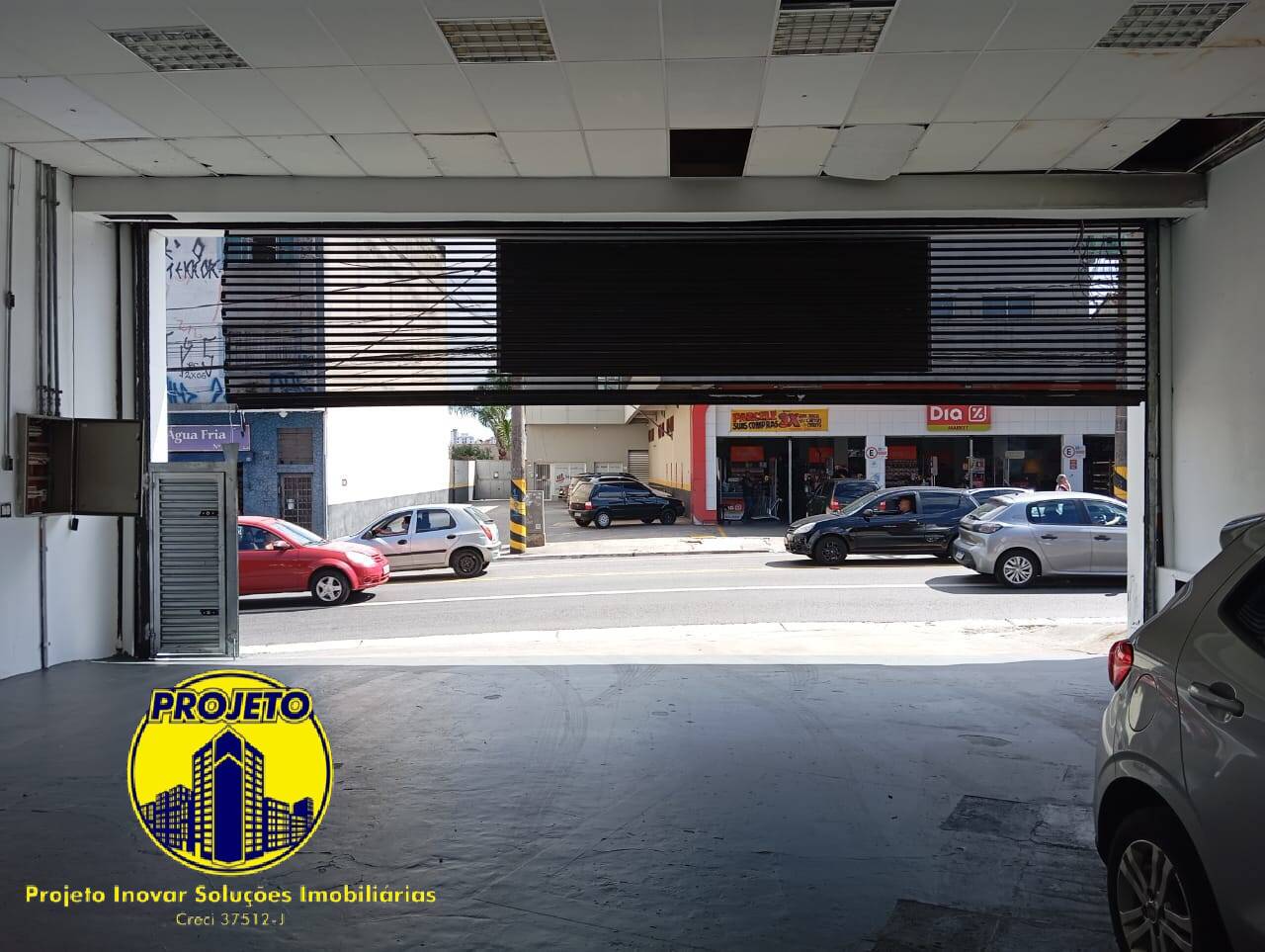 Loja-Salão, 600 m² - Foto 1
