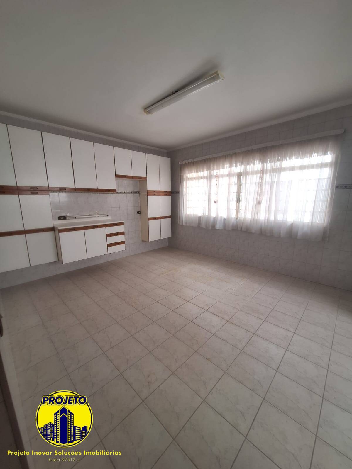 Casa, 3 quartos, 220 m² - Foto 6