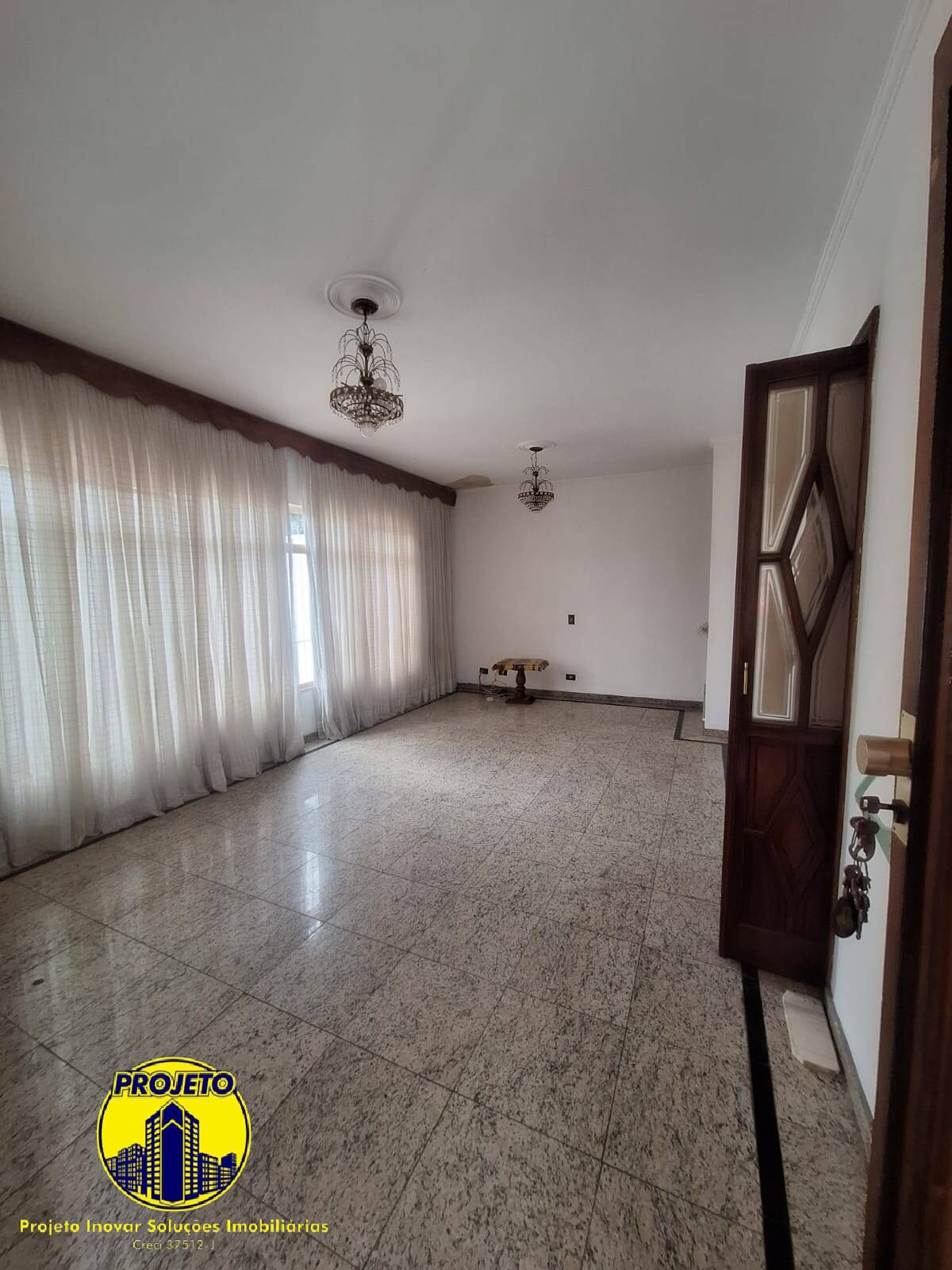 Casa, 3 quartos, 220 m² - Foto 4