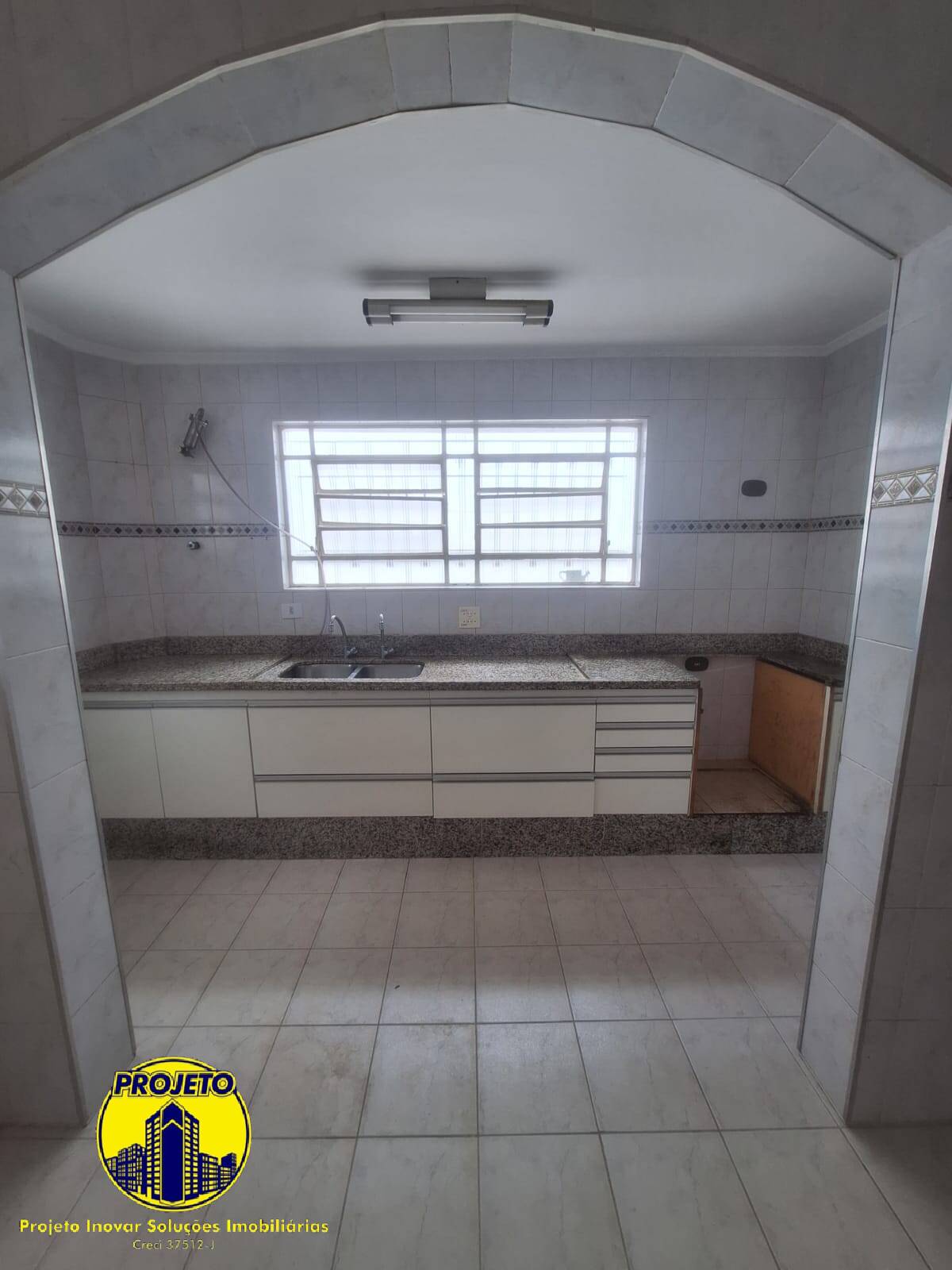 Casa, 3 quartos, 220 m² - Foto 31
