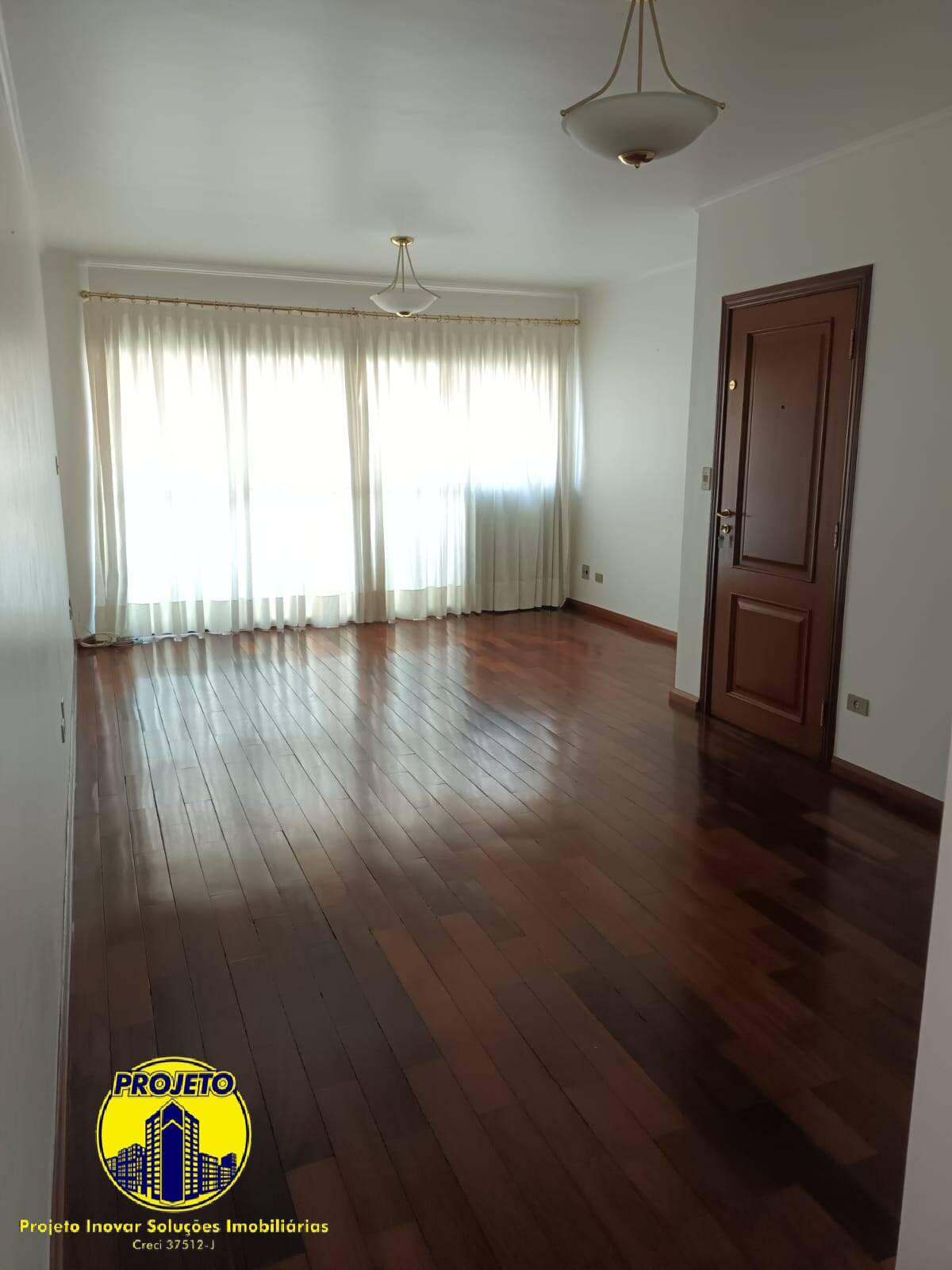 Apartamento, 3 quartos, 130 m² - Foto 1