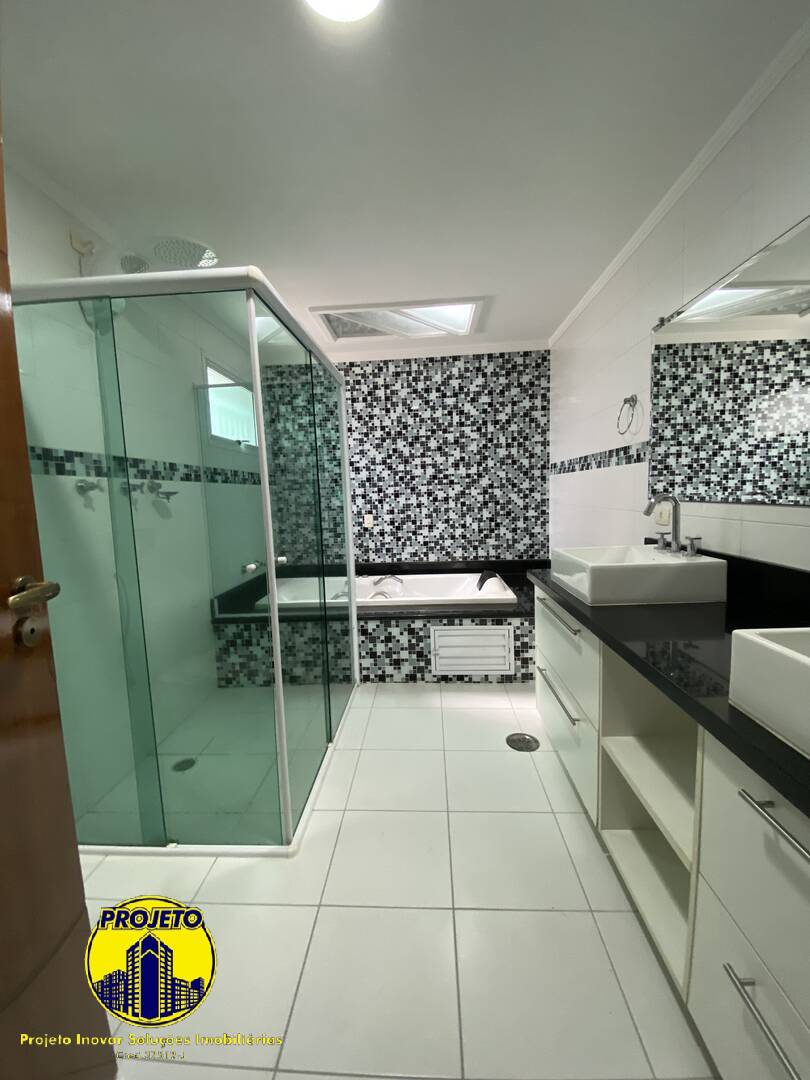 Casa para alugar com 4 quartos, 300m² - Foto 24