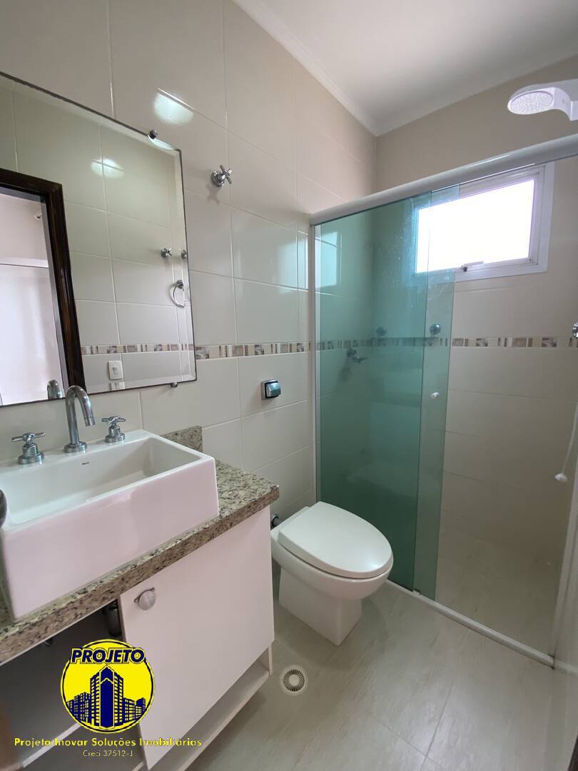 Casa para alugar com 4 quartos, 300m² - Foto 36