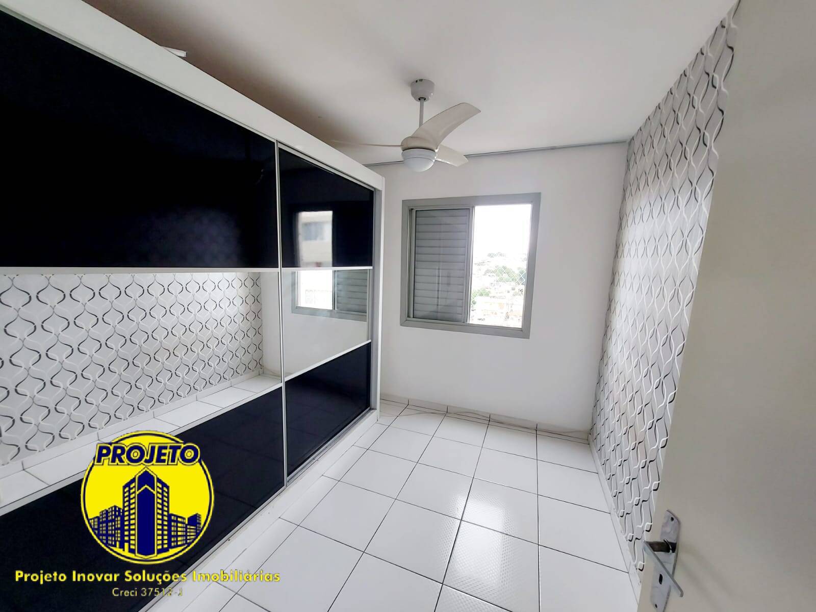 Apartamento para alugar com 2 quartos, 55m² - Foto 6