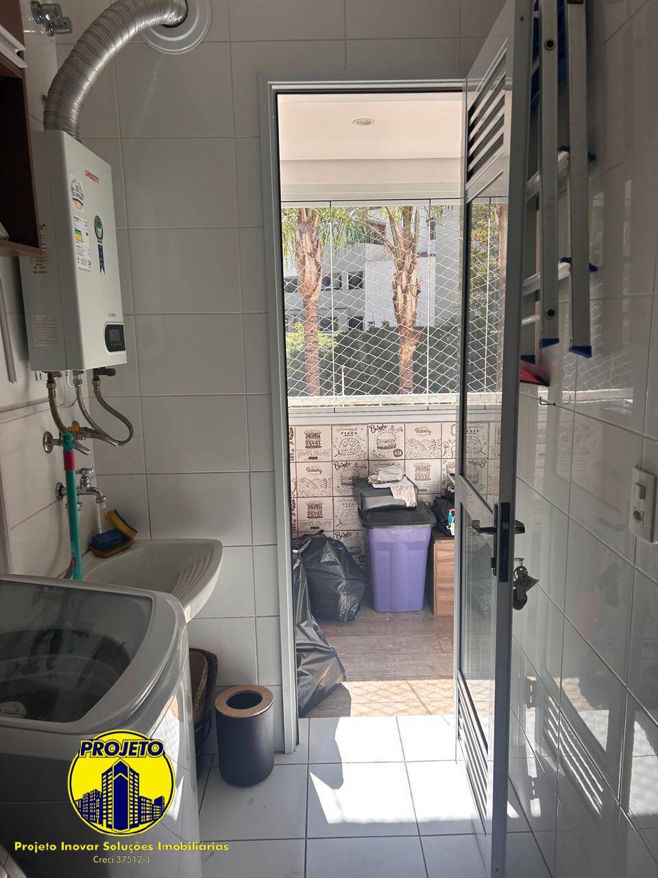Apartamento para alugar com 2 quartos, 63m² - Foto 13
