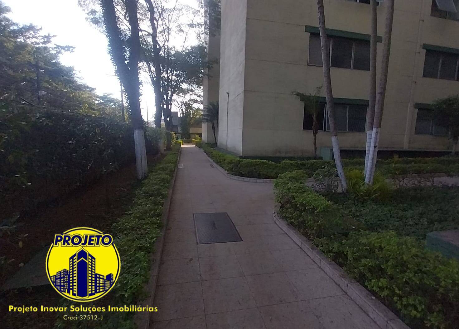 Apartamento à venda com 2 quartos, 48m² - Foto 17