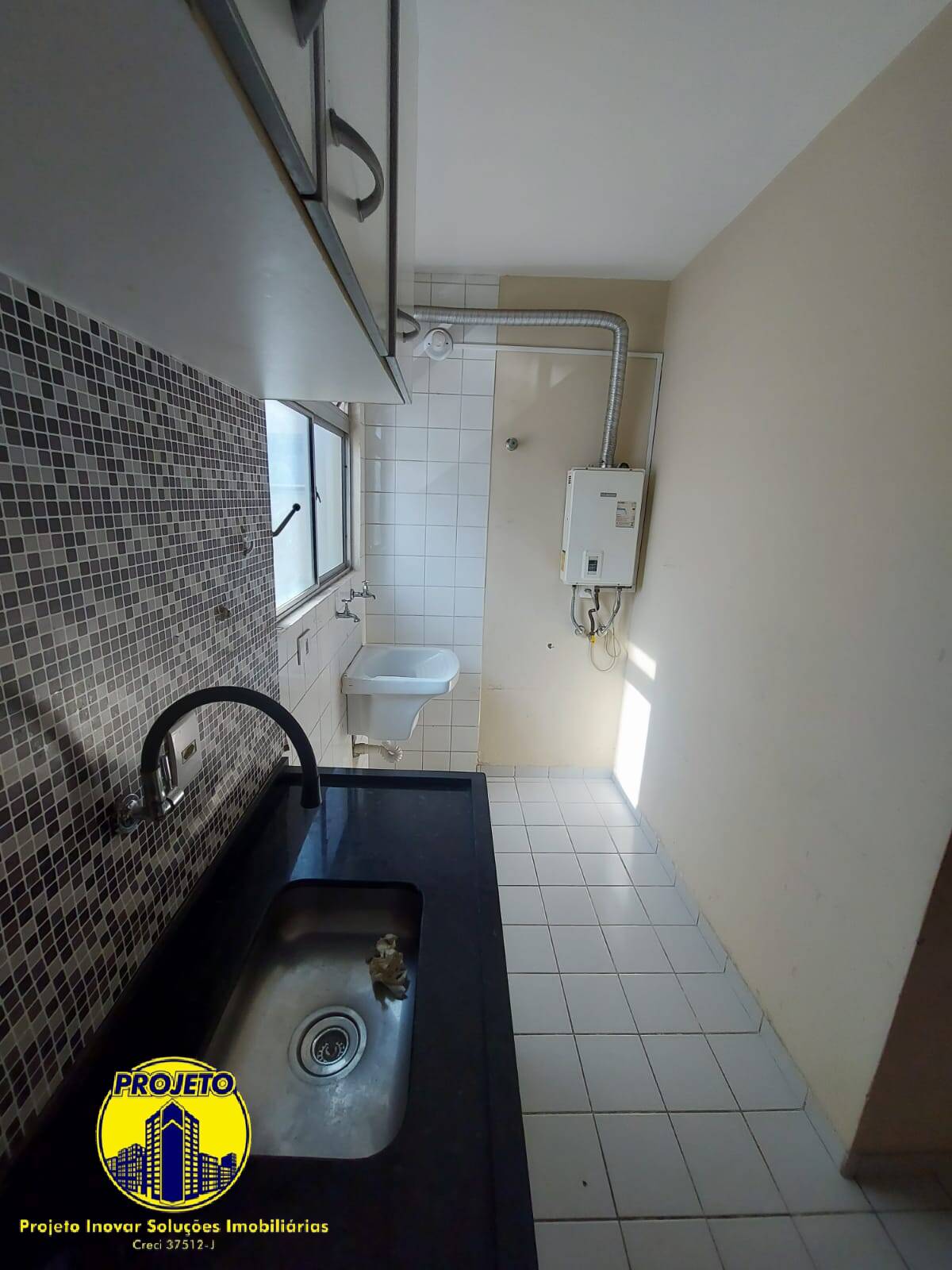 Apartamento para alugar com 2 quartos, 55m² - Foto 7